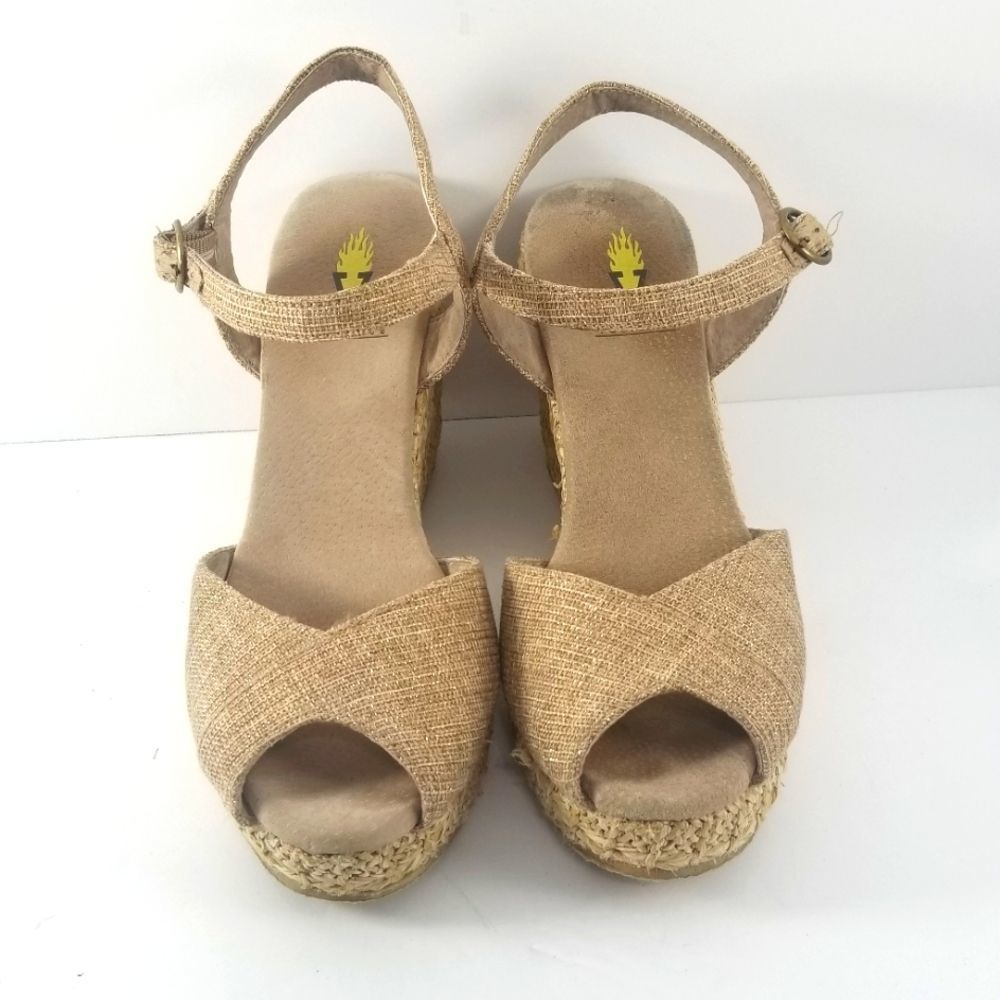 Volatile Platform Wedge Heels Size 9. S771 - Picture 2 of 7